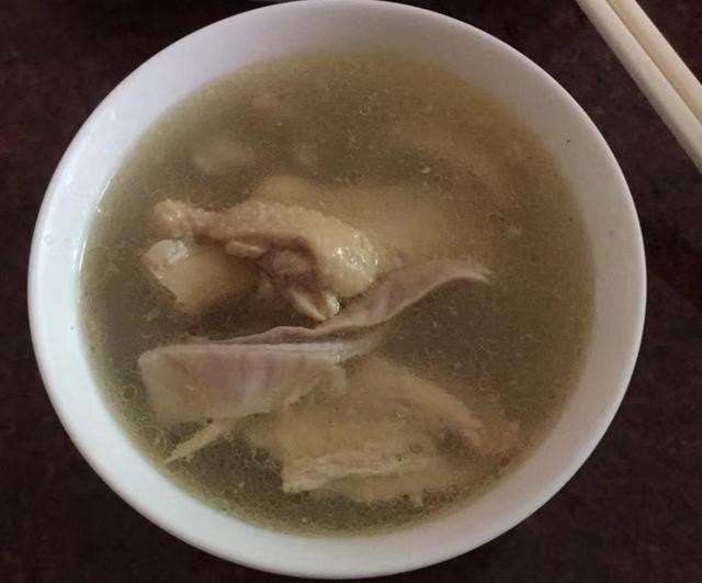 在這樣北風(fēng)呼嘯的日子里，想吃點(diǎn)暖心又暖胃的美食，大家有什么推薦嗎？
